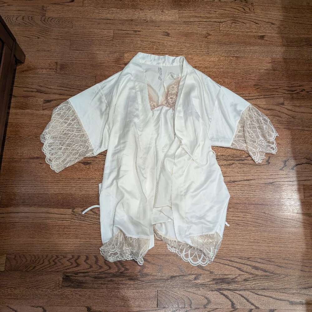 Bridal Robe and Lingerie Set